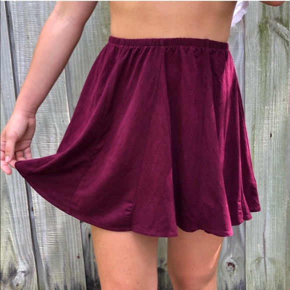 Brandy Melville Dresses & Skirts - Brandy Melville Suede Elastic Mini Skirt